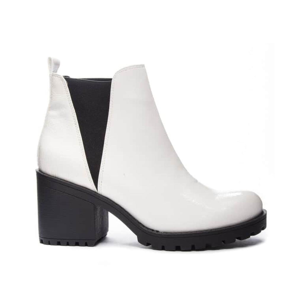 Dirty Laundry Lisbon Bootie Size 7.5 Retro White and Black Block Booties 3” Heel